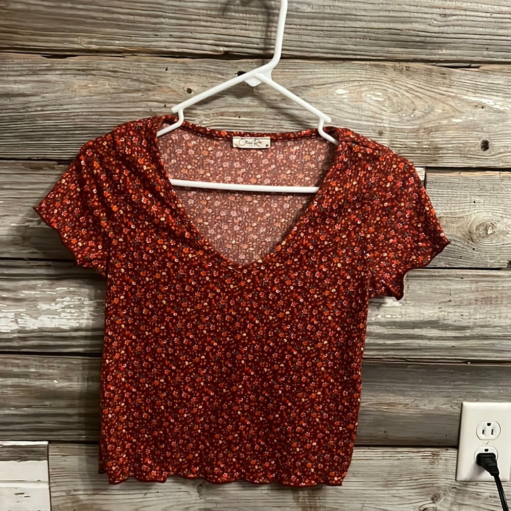 Ribbed floral top